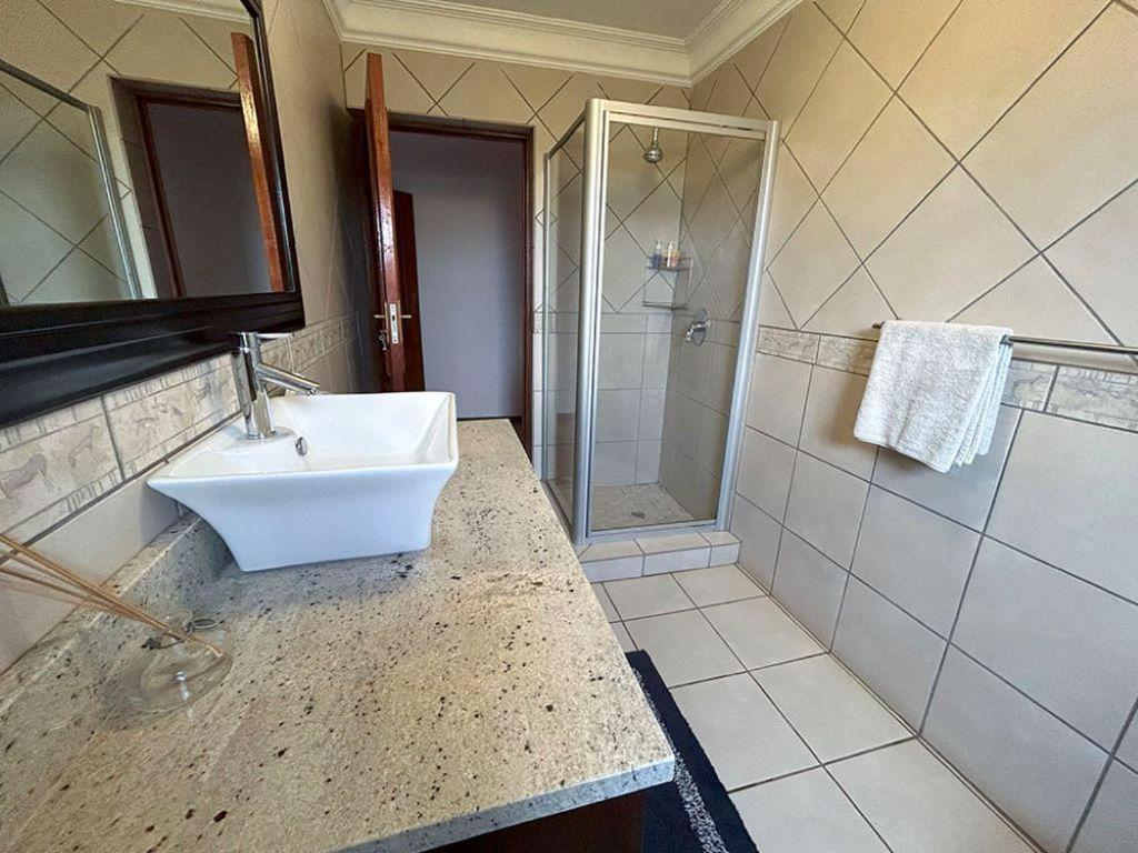 Royal Guesthouse Mtunzini Pokoj fotografie